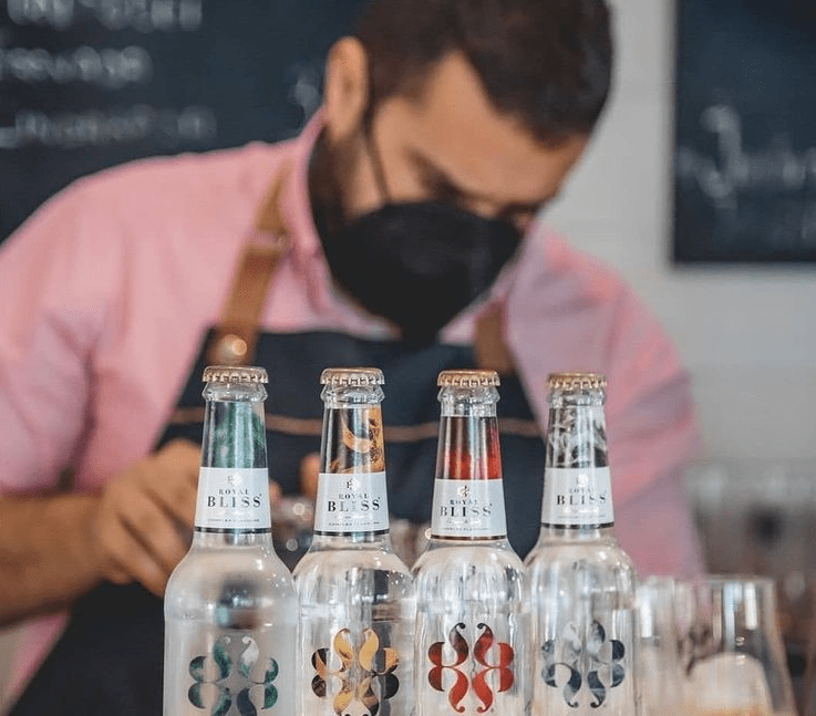 Coctelería con Mario Gallart: bartender y empresario que ama el arte del maridaje