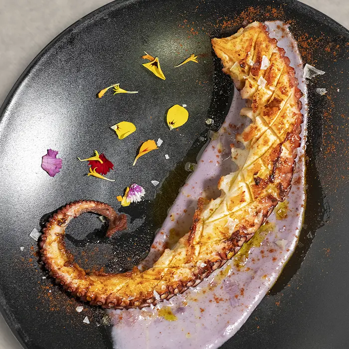 El Pescaíto de Carmela: Pulpo a la brasa