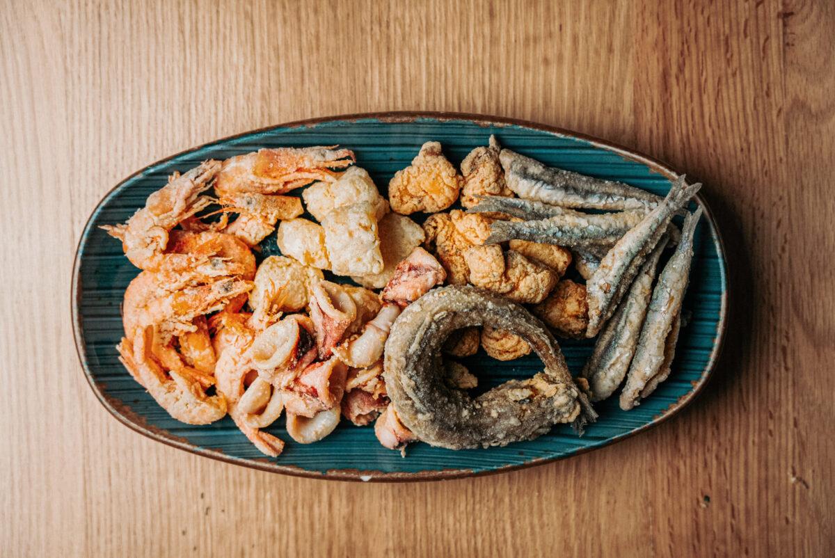 Corpus Granada: pescaíto frito.