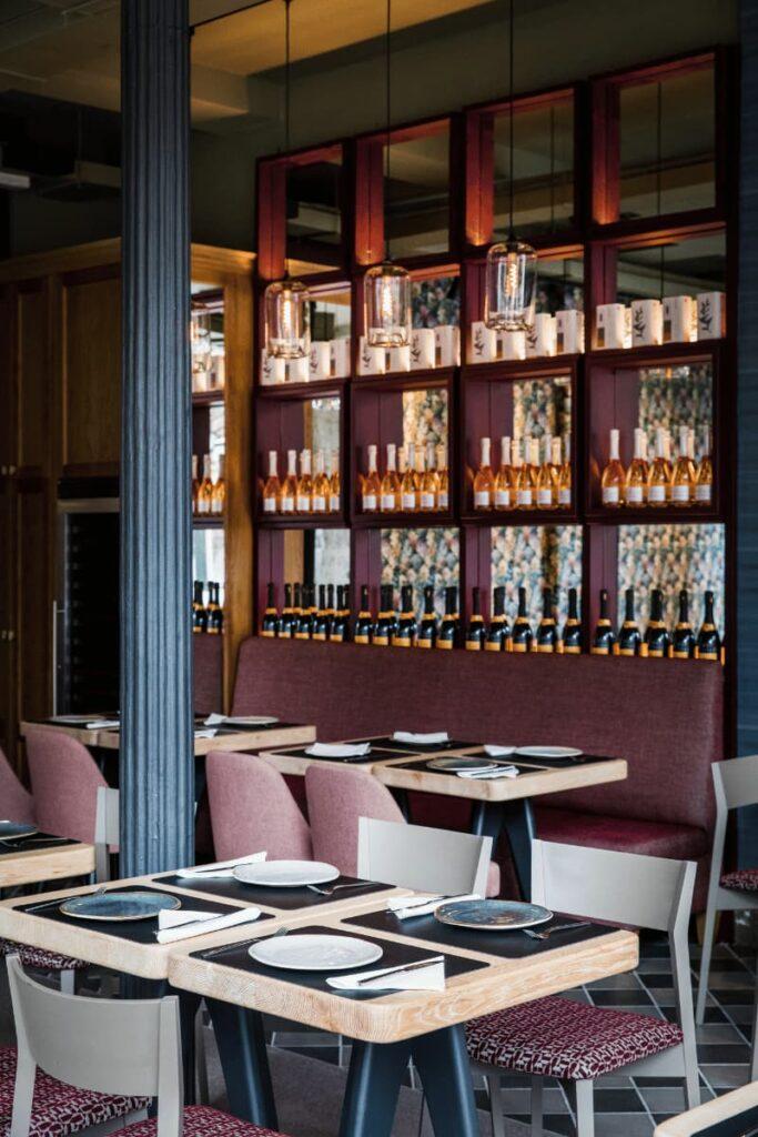 reserva tu mesa en la nona carmela